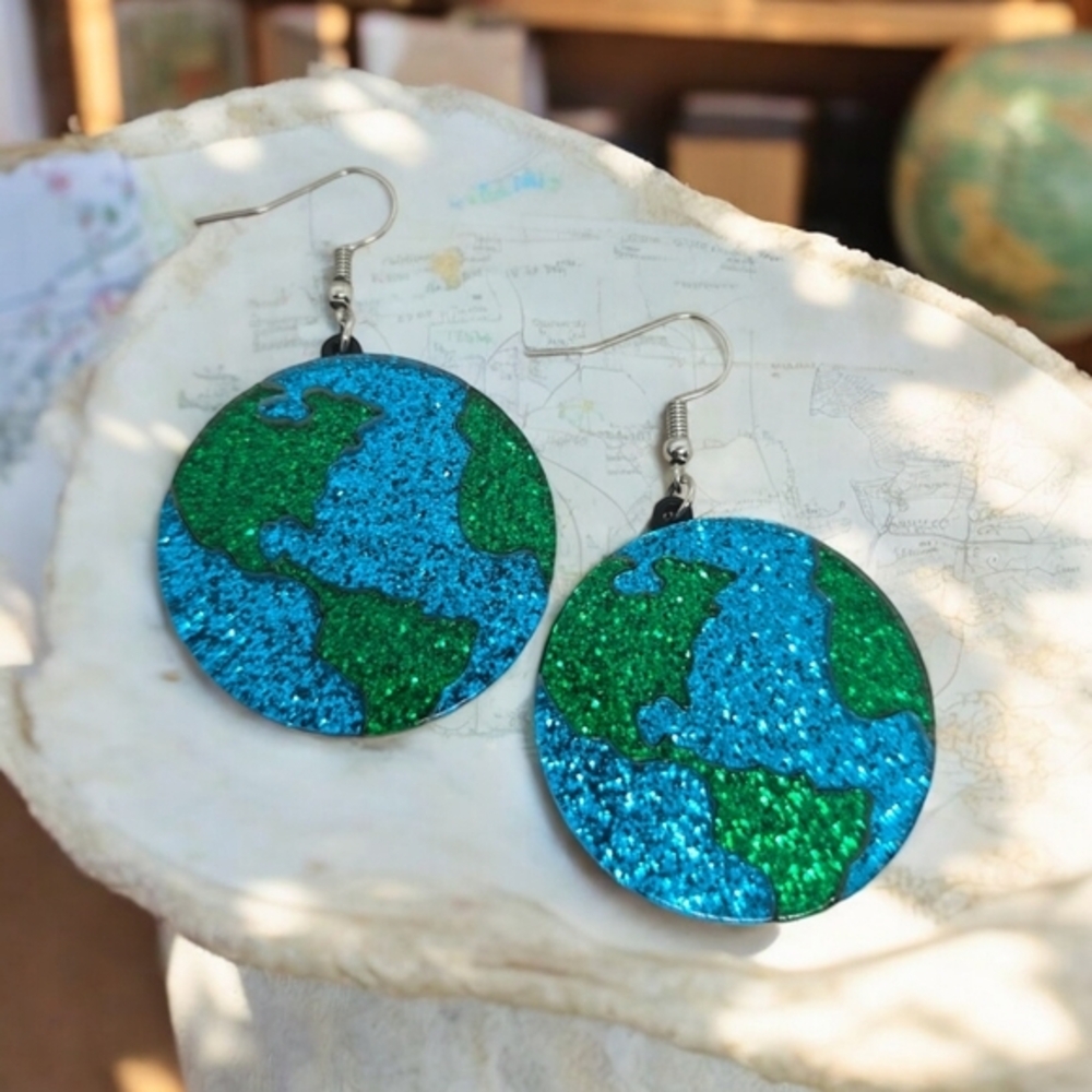 Women's Planet Earth Geography Fashion Earrings Teacher Education‎ World Blue